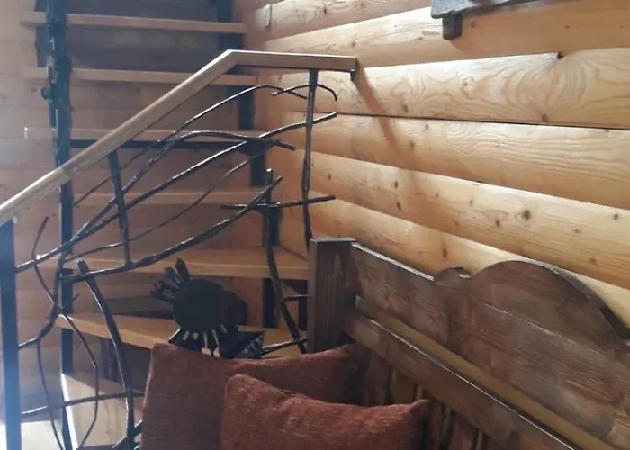 вежа Apartman