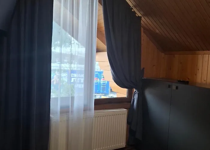 вежа Apartman